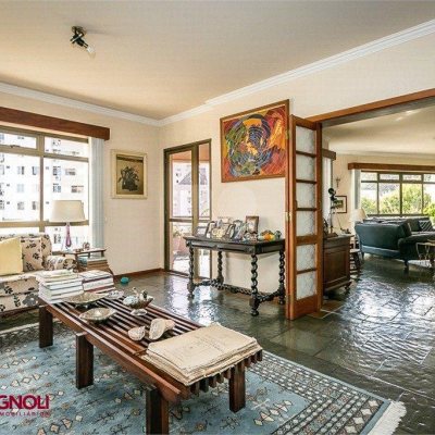 Apartamentos com 264m², 4 quartos, 3 suítes, 2 garagens, no bairro Agronômica em Florianópolis