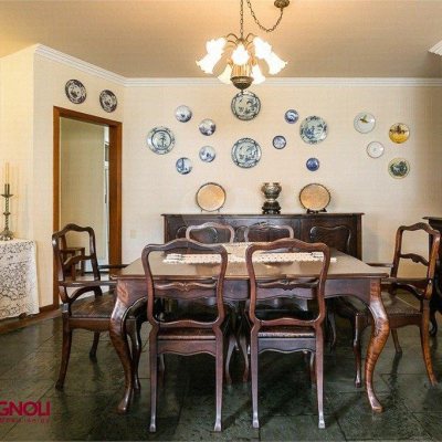 Apartamentos com 264m², 4 quartos, 3 suítes, 2 garagens, no bairro Agronômica em Florianópolis