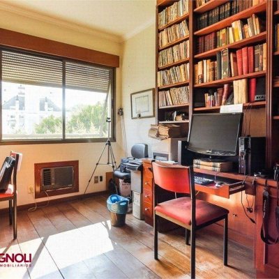 Apartamentos com 264m², 4 quartos, 3 suítes, 2 garagens, no bairro Agronômica em Florianópolis