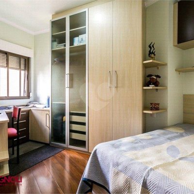 Apartamentos com 264m², 4 quartos, 3 suítes, 2 garagens, no bairro Agronômica em Florianópolis