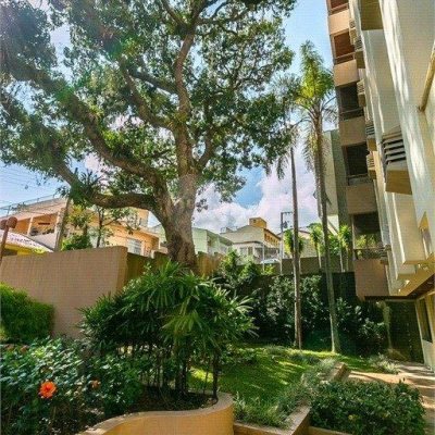 Apartamentos com 264m², 4 quartos, 3 suítes, 2 garagens, no bairro Agronômica em Florianópolis