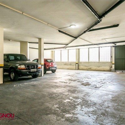 Apartamentos com 264m², 4 quartos, 3 suítes, 2 garagens, no bairro Agronômica em Florianópolis