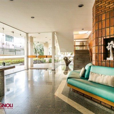 Apartamentos com 264m², 4 quartos, 3 suítes, 2 garagens, no bairro Agronômica em Florianópolis