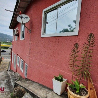 Casa Residencial/Comercial com 314m², 3 garagens, no bairro Saco Dos Limões em Florianópolis