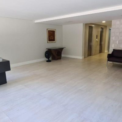 Apartamentos com 92m², 2 quartos, 1 garagem, no bairro Centro em Florianópolis