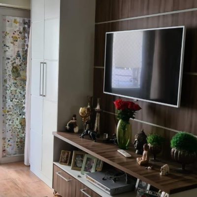 Apartamentos com 92m², 2 quartos, 1 garagem, no bairro Centro em Florianópolis