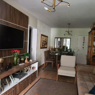 Apartamentos com 92m², 2 quartos, 1 garagem, no bairro Centro em Florianópolis