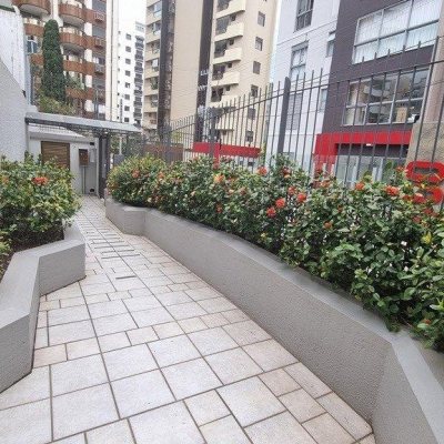 Cobertura com 221m², 3 quartos, 1 suíte, 1 garagem, no bairro Centro em Florianópolis