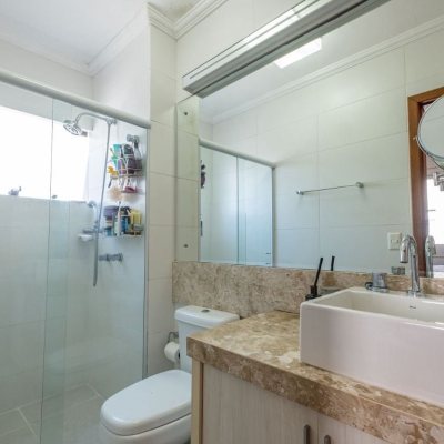 Cobertura com 221m², 3 quartos, 1 suíte, 1 garagem, no bairro Centro em Florianópolis