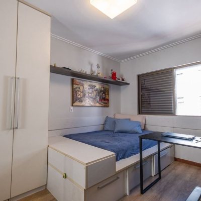 Cobertura com 221m², 3 quartos, 1 suíte, 1 garagem, no bairro Centro em Florianópolis