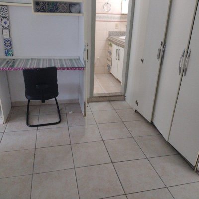 Casa Residencial com 545m², 7 quartos, 4 suítes, 3 garagens, no bairro Daniela em Florianópolis