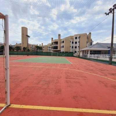 Cobertura com 226m², 4 quartos, 2 suítes, 2 garagens, no bairro Ingleses em Florianópolis