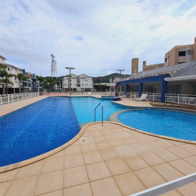 Cobertura com 226m², 4 quartos, 2 suítes, 2 garagens, no bairro Ingleses em Florianópolis