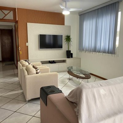 Cobertura com 226m², 4 quartos, 2 suítes, 2 garagens, no bairro Ingleses em Florianópolis