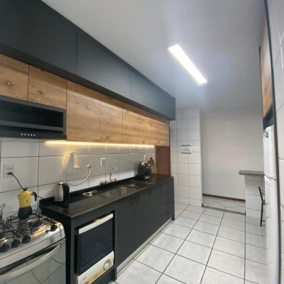 Cobertura com 226m², 4 quartos, 2 suítes, 2 garagens, no bairro Ingleses em Florianópolis