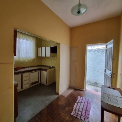 Casa Residencial/Comercial com 126m², no bairro Centro em Florianópolis