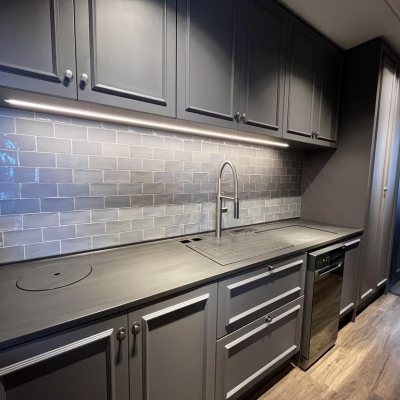 Apartamentos com 131m², 3 quartos, 3 suítes, 3 garagens, no bairro Agronômica em Florianópolis