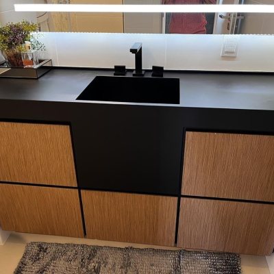 Apartamentos com 131m², 3 quartos, 3 suítes, 3 garagens, no bairro Agronômica em Florianópolis