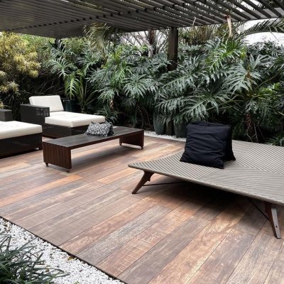 Apartamentos com 131m², 3 quartos, 3 suítes, 3 garagens, no bairro Agronômica em Florianópolis