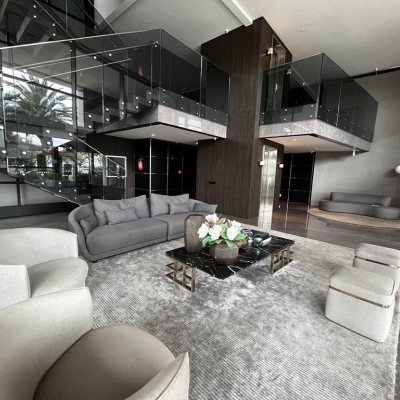 Apartamentos com 131m², 3 quartos, 3 suítes, 3 garagens, no bairro Agronômica em Florianópolis