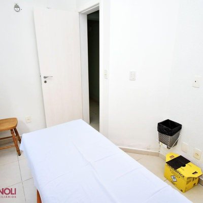 Casa Residencial/Comercial com 250m², 2 garagens, no bairro Centro em Florianópolis