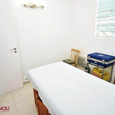 Casa Residencial/Comercial com 250m², 2 garagens, no bairro Centro em Florianópolis