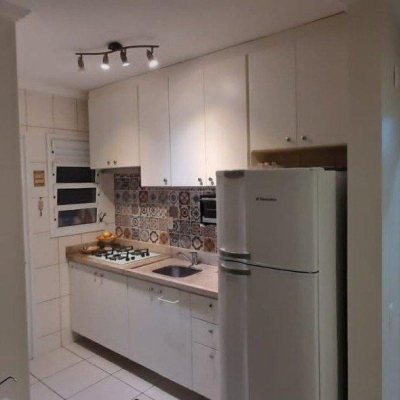 Apartamentos com 74m², 2 quartos, 2 suítes, 1 garagem, no bairro Canasvieiras em Florianópolis