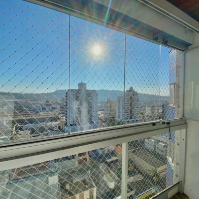 Apartamentos com 98m², 3 quartos, 1 suíte, 1 garagem, no bairro Kobrasol em São José