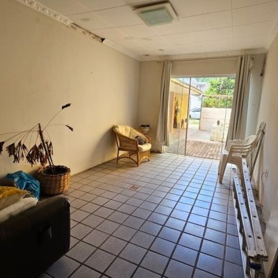 Casa Residencial/Comercial com 190m², 2 garagens, no bairro Centro em Florianópolis