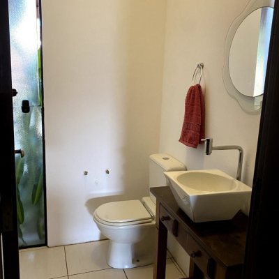 Casa Residencial com 189m², 4 quartos, 3 garagens, no bairro Campeche em Florianópolis