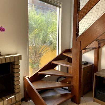 Casa Residencial com 189m², 4 quartos, 3 garagens, no bairro Campeche em Florianópolis