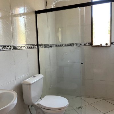 Casa Residencial com 189m², 4 quartos, 3 garagens, no bairro Campeche em Florianópolis