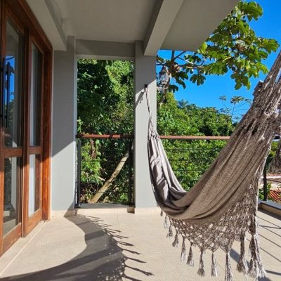 Casa Residencial com 350m², 5 quartos, 3 suítes, 5 garagens, no bairro Lagoa Da Conceição em Florianópolis