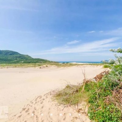 Casa Residencial com 200m², 5 quartos, 1 suíte, 4 garagens, no bairro Ingleses em Florianópolis