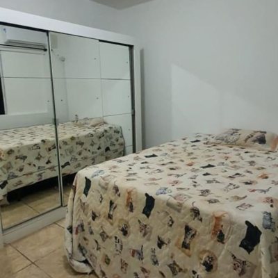 Casa Residencial com 200m², 5 quartos, 1 suíte, 4 garagens, no bairro Ingleses em Florianópolis