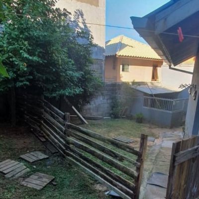 Casa Residencial com 200m², 5 quartos, 1 suíte, 4 garagens, no bairro Ingleses em Florianópolis