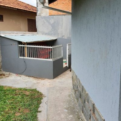 Casa Residencial com 200m², 5 quartos, 1 suíte, 4 garagens, no bairro Ingleses em Florianópolis