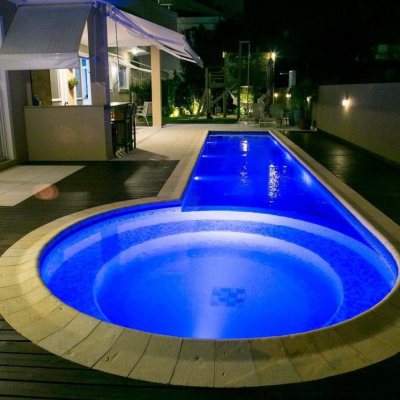 Casa Residencial com 436m², 5 quartos, 4 suítes, 4 garagens, no bairro Jurerê Internacional em Florianópolis