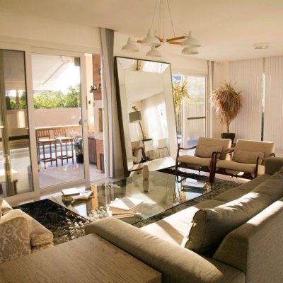 Casa Residencial com 436m², 5 quartos, 4 suítes, 4 garagens, no bairro Jurerê Internacional em Florianópolis