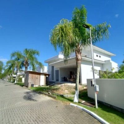 Casa em Condomínio com 280m², 4 quartos, 4 suítes, 2 garagens, no bairro Vargem Pequena em Florianópolis