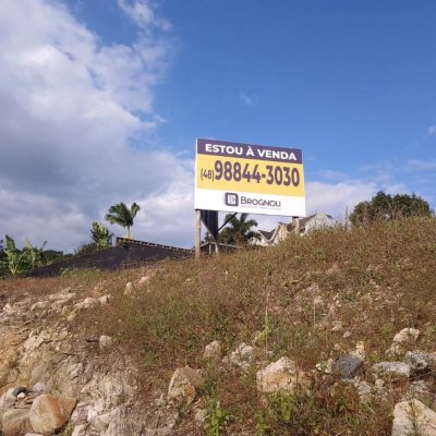 Terreno Comercial/Residencial com 3069m², no bairro Itacorubi em Florianópolis