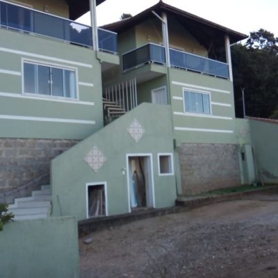 Casa Residencial com 484m², 7 quartos, 7 suítes, 10 garagens, no bairro Armação Do Pântano Do Sul em Florianópolis
