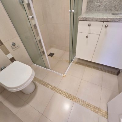 Cobertura com 237m², 3 quartos, 2 suítes, 3 garagens, no bairro Centro em Florianópolis