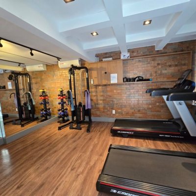 Cobertura com 237m², 3 quartos, 2 suítes, 3 garagens, no bairro Centro em Florianópolis