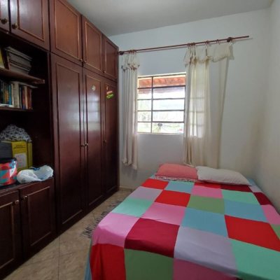 Sitio com 200m², 3 quartos, 1 suíte, 2 garagens, no bairro Sorocaba De Dentro em Biguaçu