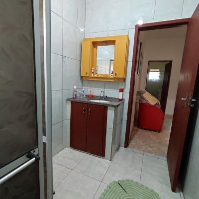 Sitio com 200m², 3 quartos, 1 suíte, 2 garagens, no bairro Sorocaba De Dentro em Biguaçu