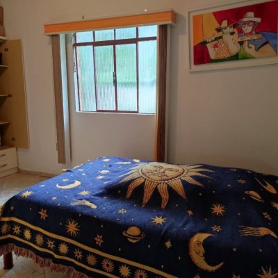 Sitio com 200m², 3 quartos, 1 suíte, 2 garagens, no bairro Sorocaba De Dentro em Biguaçu