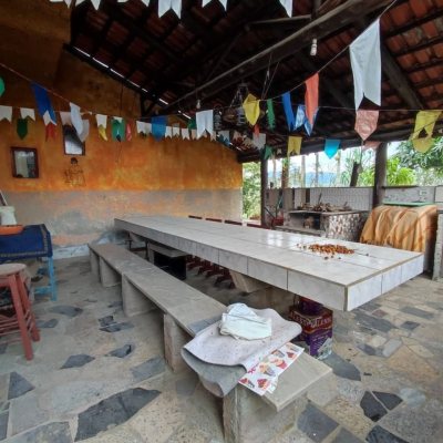 Sitio com 200m², 3 quartos, 1 suíte, 2 garagens, no bairro Sorocaba De Dentro em Biguaçu