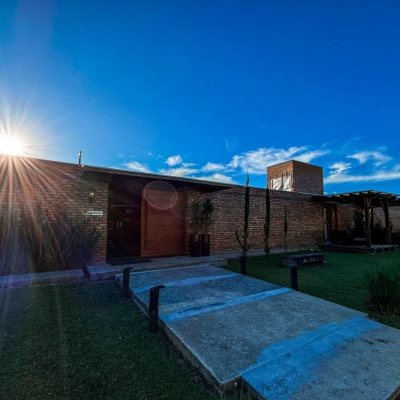 Sitio com 950m², 10 quartos (sendo 10 suítes), no bairro Vacas Gordas em Urubici