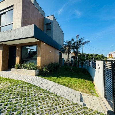 Casa Residencial com 122m², 3 quartos, 1 suíte, 1 garagem, no bairro Campeche em Florianópolis